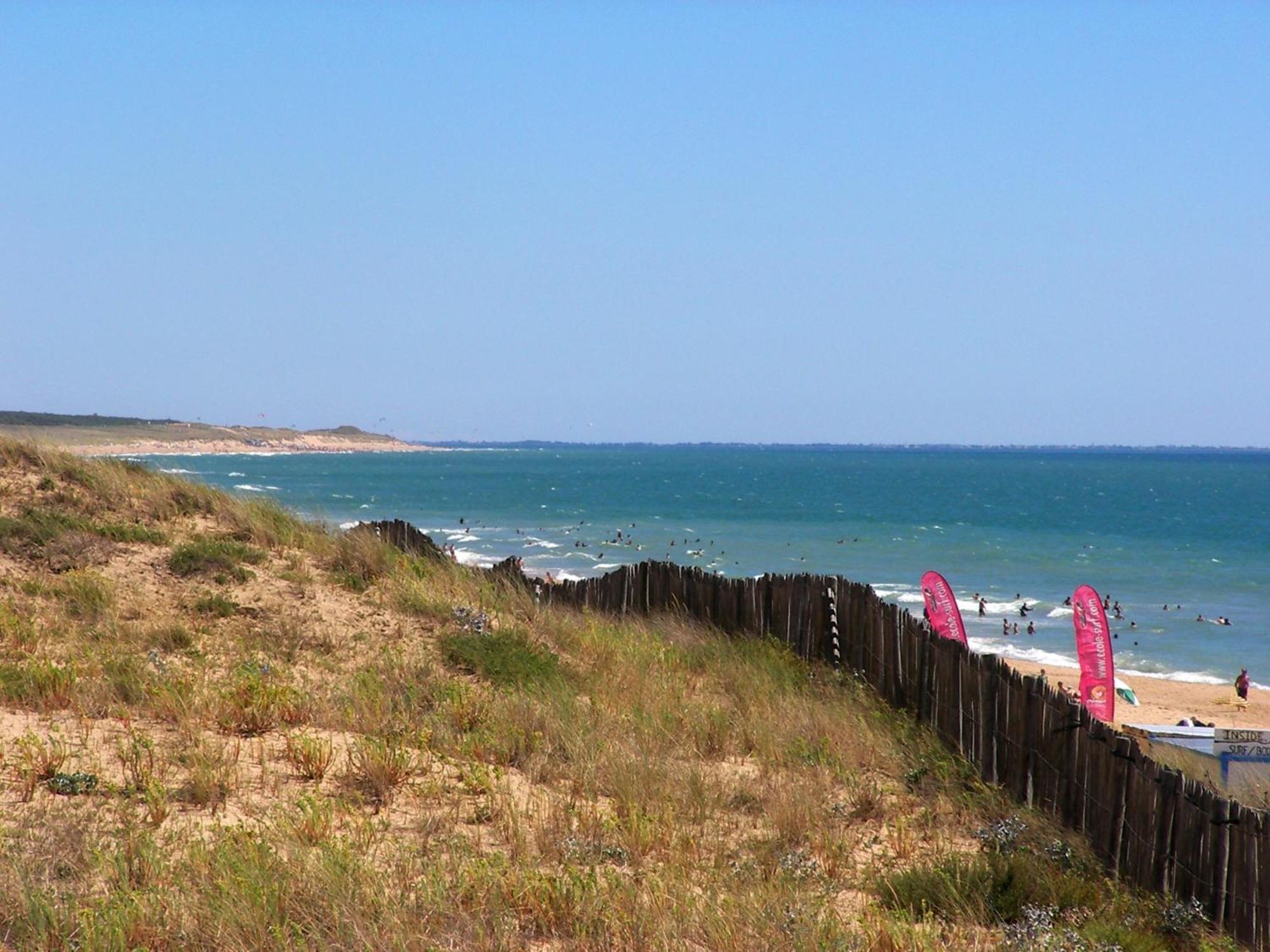 Camping Le Clos Des Pins Longeville-sur-Mer Ngoại thất bức ảnh